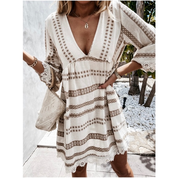 Boho Geo Stripes Floral Crochet hem Dress - Picture 4 of 8